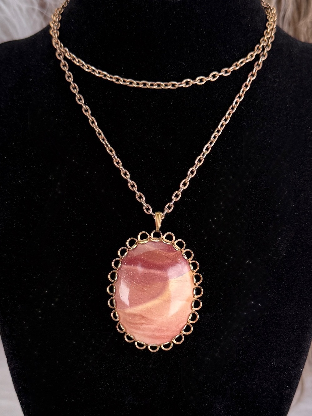 Vintage Gold Tone Swirl Cabochon Pendant Necklace Statement Piece